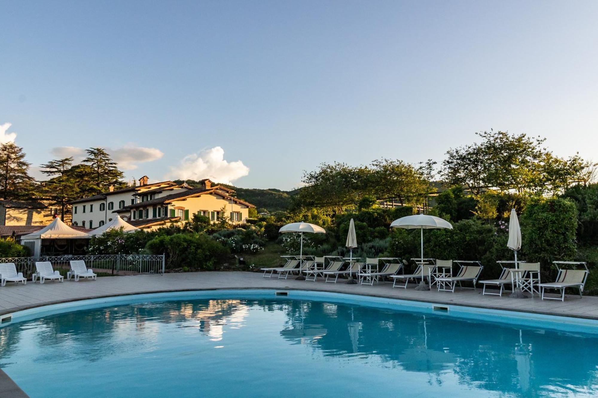 Tenuta Borgo San Michele Губбио Экстерьер фото
