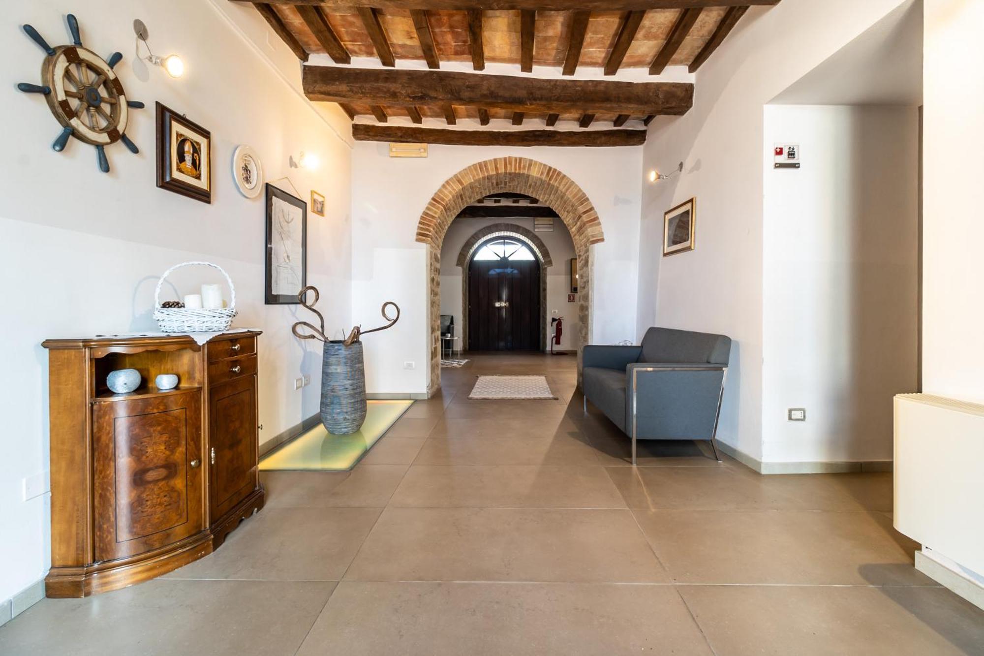 Tenuta Borgo San Michele Губбио Экстерьер фото