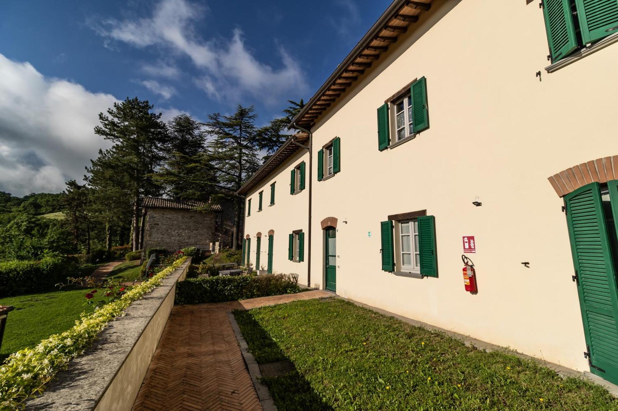 Tenuta Borgo San Michele Губбио Экстерьер фото