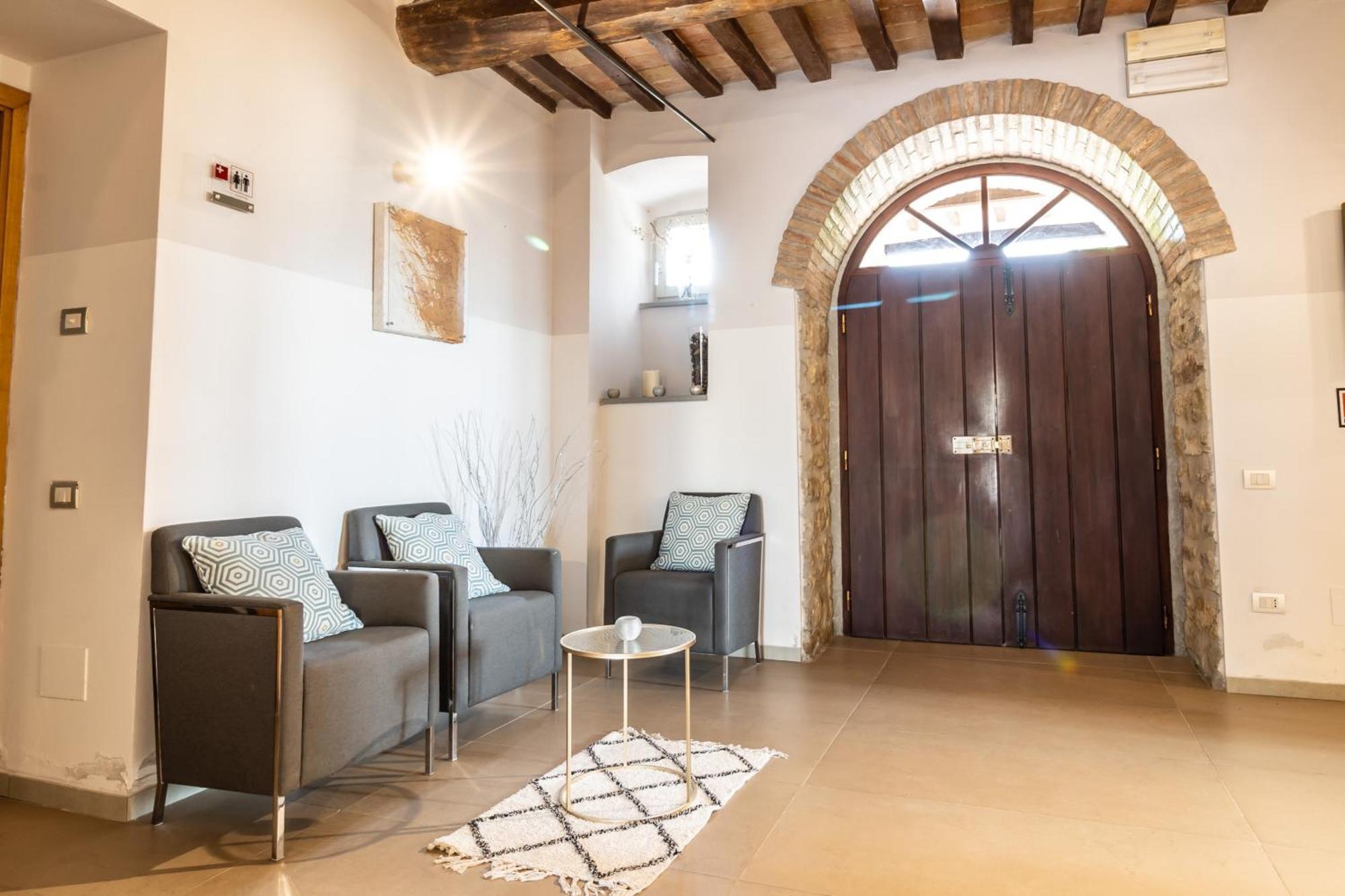 Tenuta Borgo San Michele Губбио Экстерьер фото
