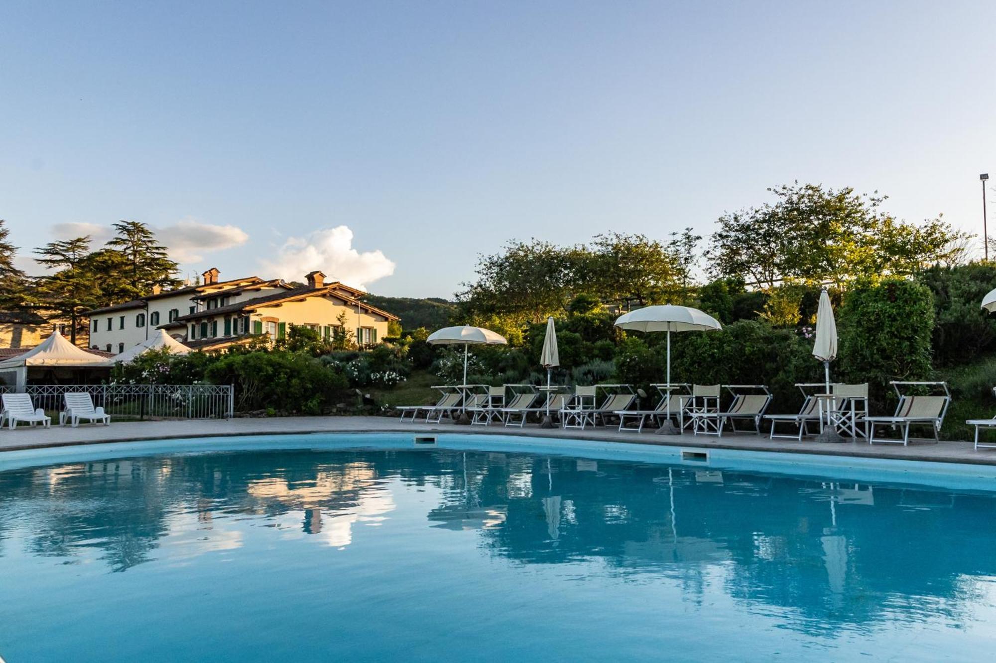Tenuta Borgo San Michele Губбио Экстерьер фото