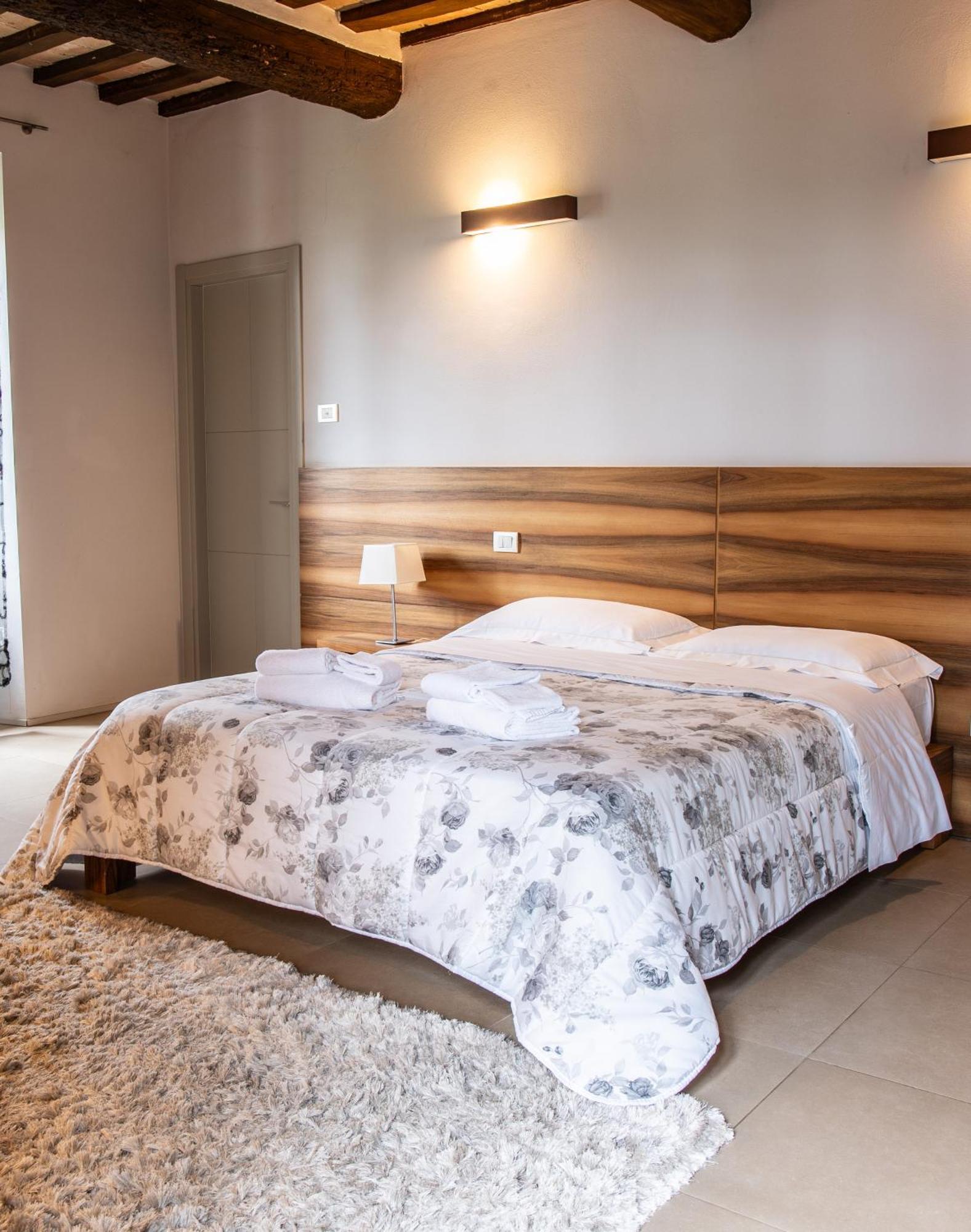 Tenuta Borgo San Michele Губбио Экстерьер фото