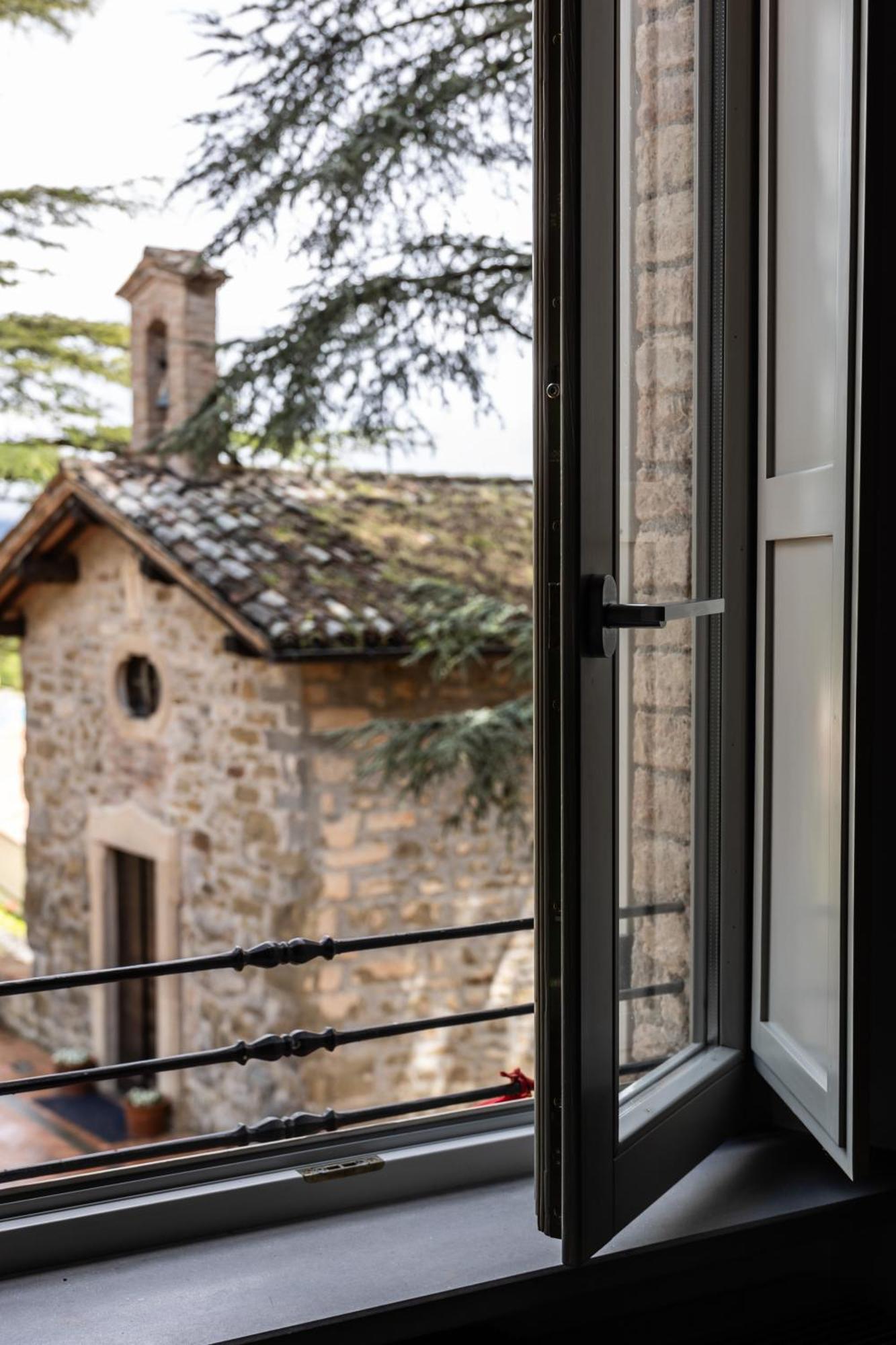 Tenuta Borgo San Michele Губбио Экстерьер фото